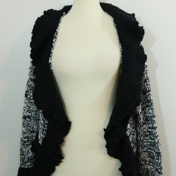 Sioni Wool Blend Ruffle Boho Cardigan Sweater - Picture 5 of 8